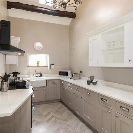 Caton Lane House Tatil Evi *